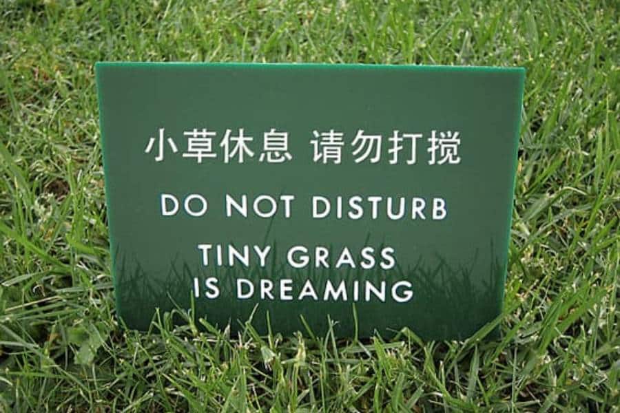 grass_signage
