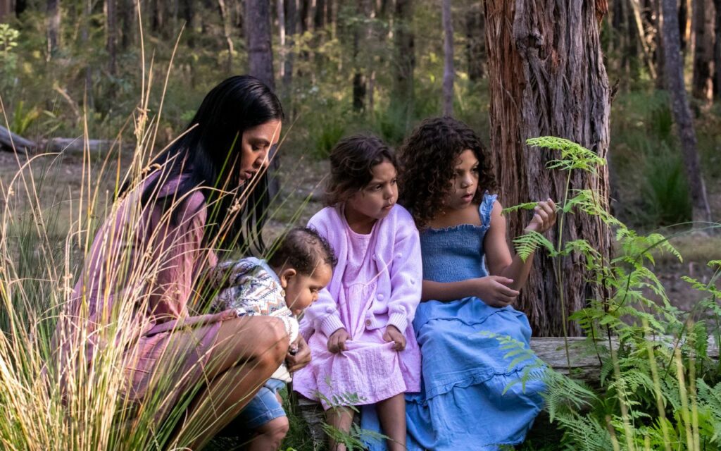 aboriginal australian woman with kids