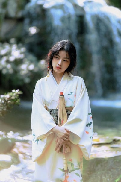 Kimono cultural identity